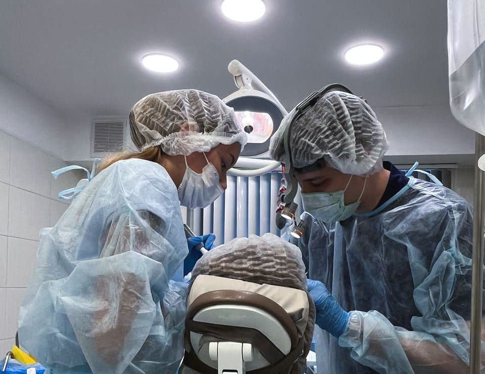 Имплантация зубов в ЦСС